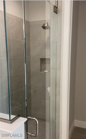 2555 Seychelles DR 402, Naples, FL 34112