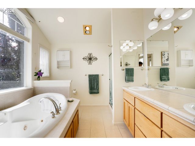 3363 BENTLEY Ave, Eugene, OR 97405