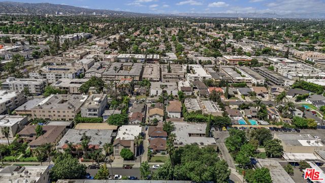 5449 Bellingham Avenue, Valley Village, CA 91607