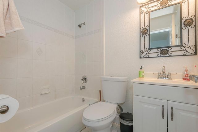 330 SW 20th Street, Fort Lauderdale, FL 33315