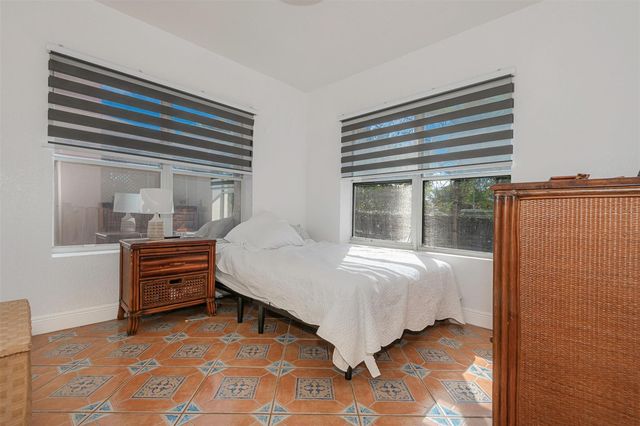 330 SW 20th Street, Fort Lauderdale, FL 33315