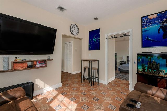 330 SW 20th Street, Fort Lauderdale, FL 33315