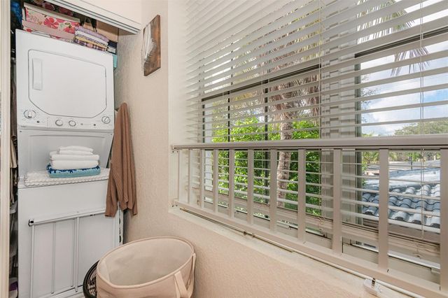 330 SW 20th Street, Fort Lauderdale, FL 33315