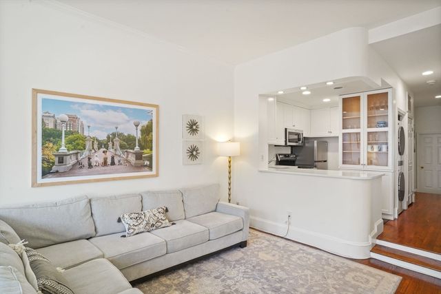 76 Marlborough St 3, Boston, MA 02116