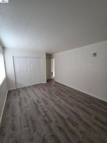 200 Westwood St, Vallejo, CA 94591