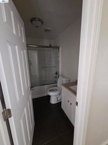 200 Westwood St, Vallejo, CA 94591