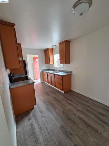 200 Westwood St, Vallejo, CA 94591