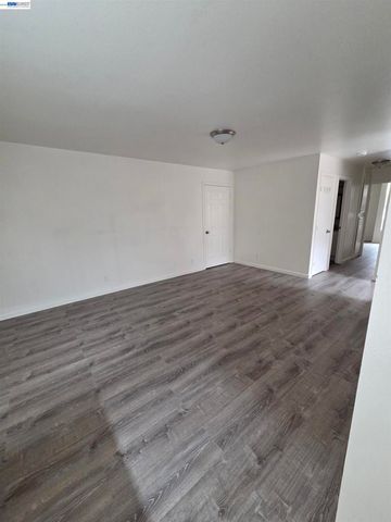 200 Westwood St, Vallejo, CA 94591