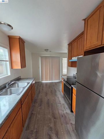 200 Westwood St, Vallejo, CA 94591