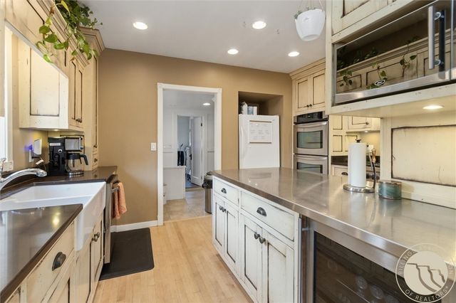 638 Lewis Avenue, Billings, MT 59101