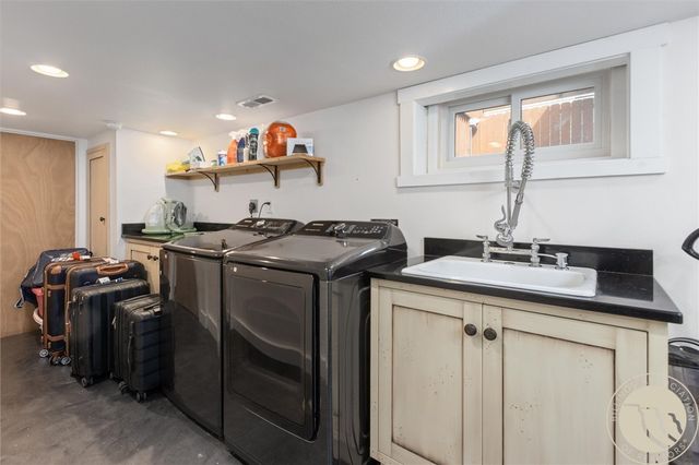 638 Lewis Avenue, Billings, MT 59101