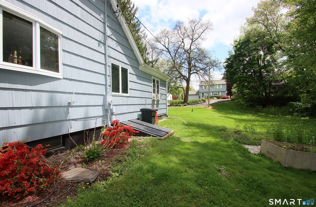 440 Dunbar Hill Road, Hamden, CT 06514