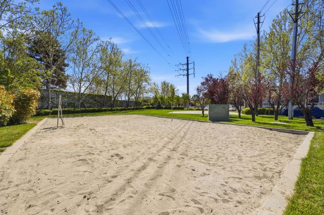 6121 Lambeck Lane, San Jose, CA 95119