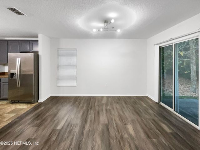 11566 CARSON LAKE Drive, Jacksonville, FL 32221