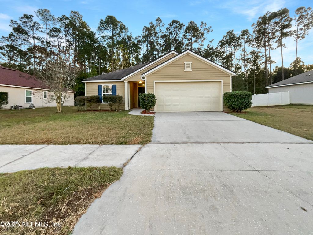 11566 CARSON LAKE Drive, Jacksonville, FL 32221
