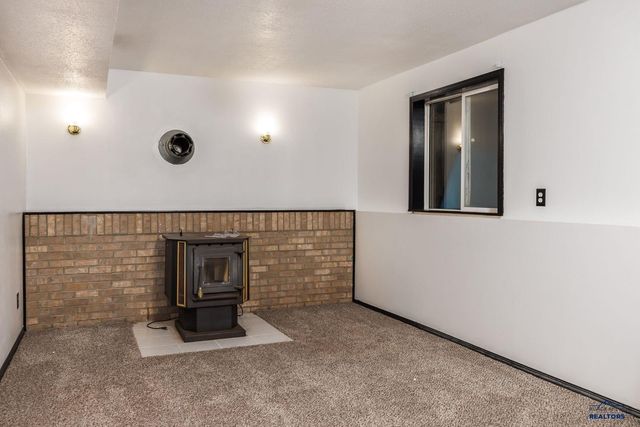 15082 220TH ST, Box Elder, SD 57719