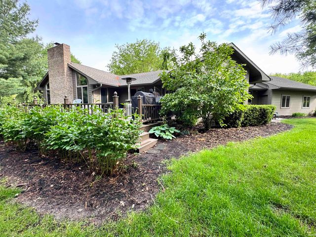 30 Robinhood Place, West Lafayette, IN 47906