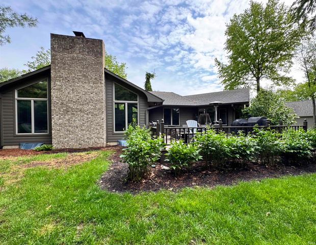 30 Robinhood Place, West Lafayette, IN 47906