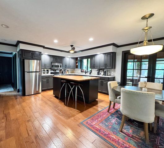 30 Robinhood Place, West Lafayette, IN 47906