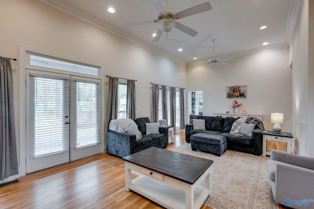 136 Forest Home Drive, Trinity, AL 35673