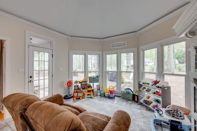 136 Forest Home Drive, Trinity, AL 35673