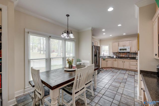 136 Forest Home Drive, Trinity, AL 35673