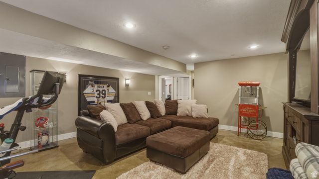 3926 E BARTON CREEK DR, Eagle Mountain, UT 84005