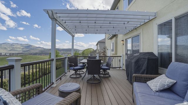 3926 E BARTON CREEK DR, Eagle Mountain, UT 84005