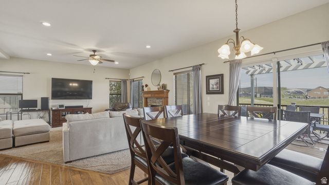 3926 E BARTON CREEK DR, Eagle Mountain, UT 84005