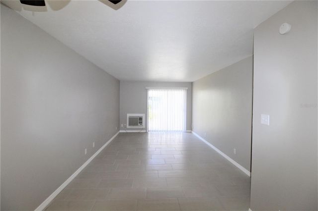 3001 BEE RIDGE ROAD 219, Sarasota, FL 34239