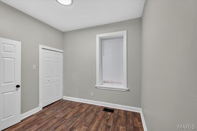 4629 Alaska Avenue, St Louis, MO 63111