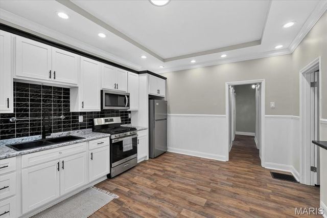 4629 Alaska Avenue, St Louis, MO 63111