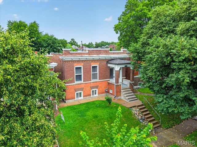 4629 Alaska Avenue, St Louis, MO 63111