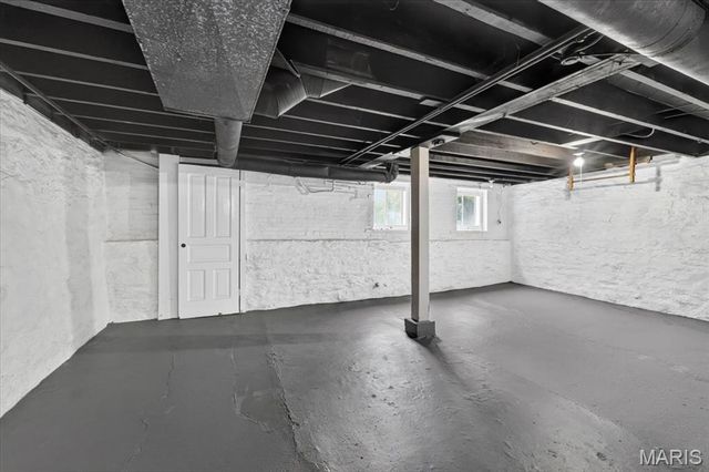 4629 Alaska Avenue, St Louis, MO 63111