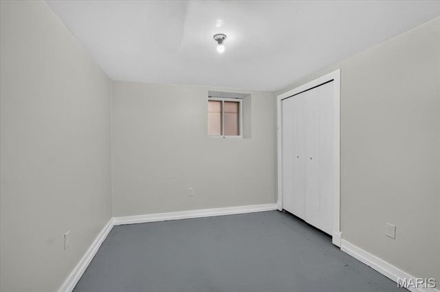 4629 Alaska Avenue, St Louis, MO 63111