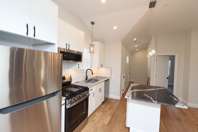 14-16 Harriet St. 2, Boston, MA 02135