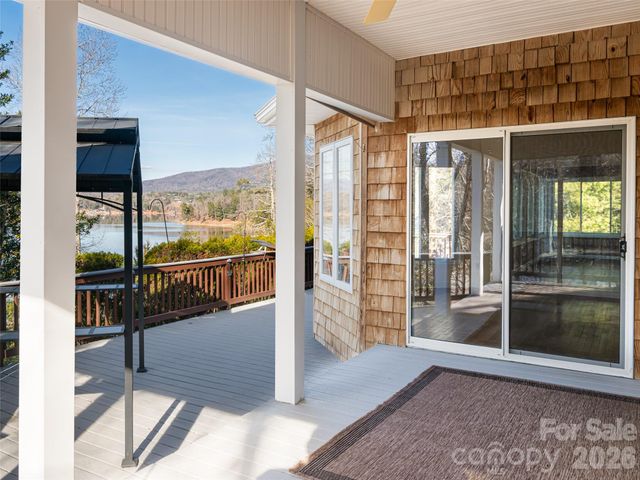 1341 Forest Lake Heights Drive, Nebo, NC 28761