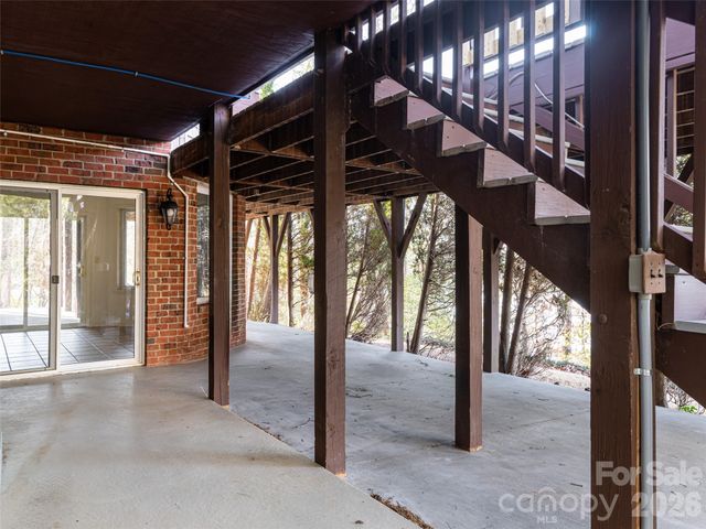 1341 Forest Lake Heights Drive, Nebo, NC 28761