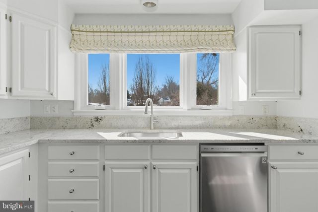 5020 ALTA VISTA RD, Bethesda, MD 20814