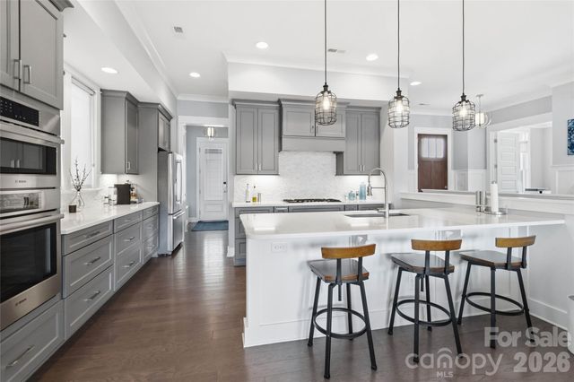 130 Sisters Cove Court, Mooresville, NC 28117