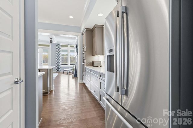 130 Sisters Cove Court, Mooresville, NC 28117