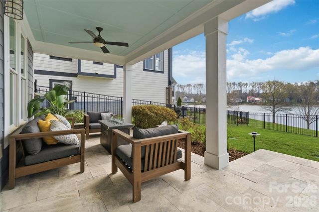 130 Sisters Cove Court, Mooresville, NC 28117