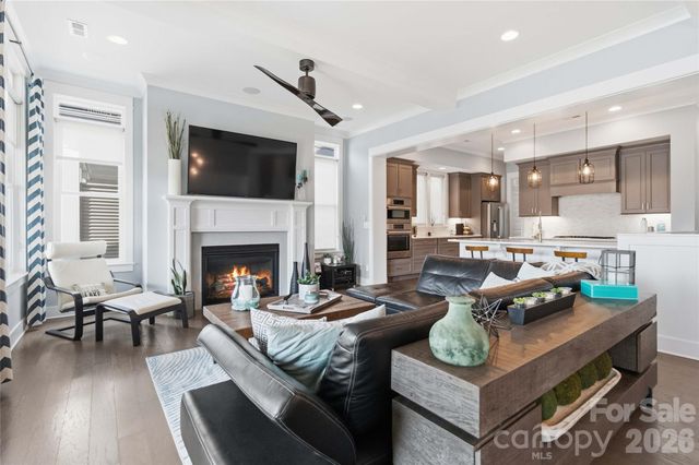 130 Sisters Cove Court, Mooresville, NC 28117