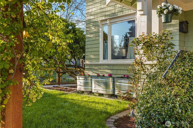 2815 S 8th Street, Tacoma, WA 98405