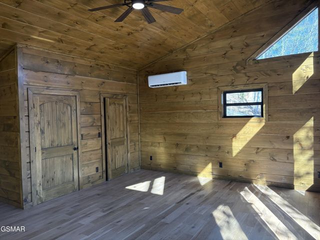 2672 Sulpher Springs Road, Sevierville, TN 37862