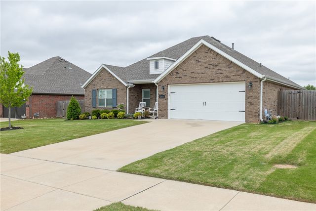 3434 Bowen Drive, Springdale, AR 72764