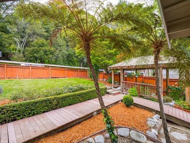 3040 Pacific Heights Drive, Aptos, CA 95003