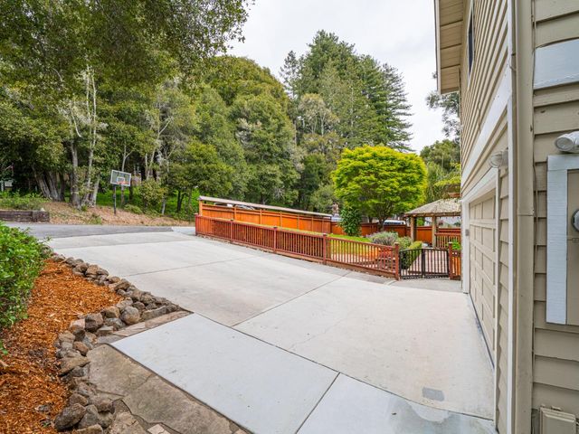 3040 Pacific Heights Drive, Aptos, CA 95003