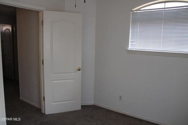 14313 ISLAND POINT Drive, El Paso, TX 79938