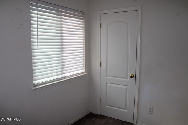 14313 ISLAND POINT Drive, El Paso, TX 79938